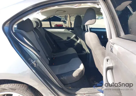 2017 Volkswagen Jetta 1.4T S z USA, uszkodzony, nr VIN 3VW2B7AJ9HM416086